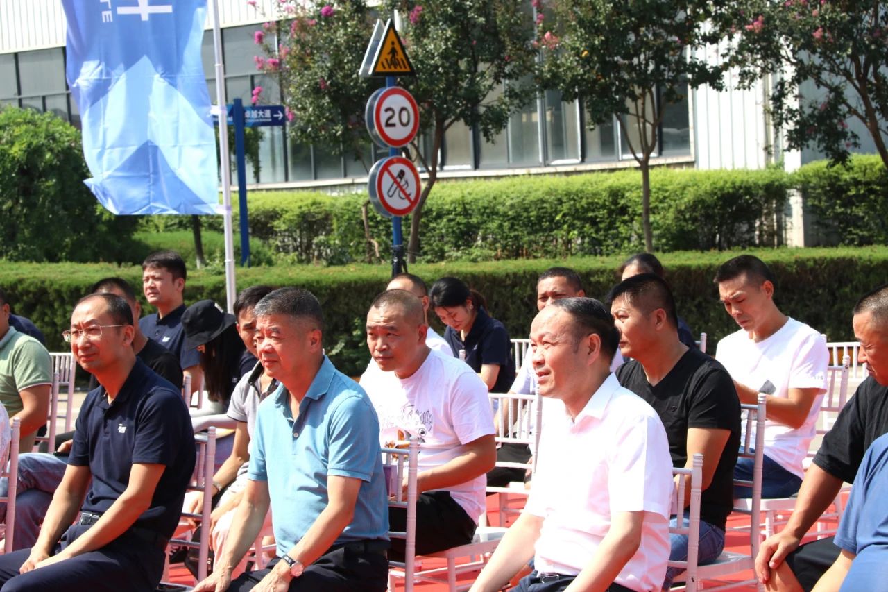 PTA罐車批量交付，戰(zhàn)略合作再升級(jí)